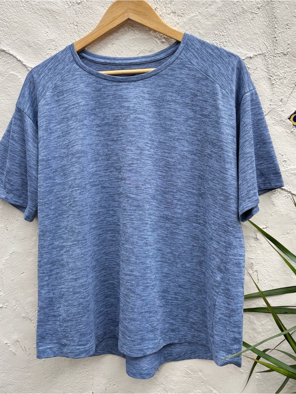 REI Heathered Light Blue Short Sleeve Crew Tee